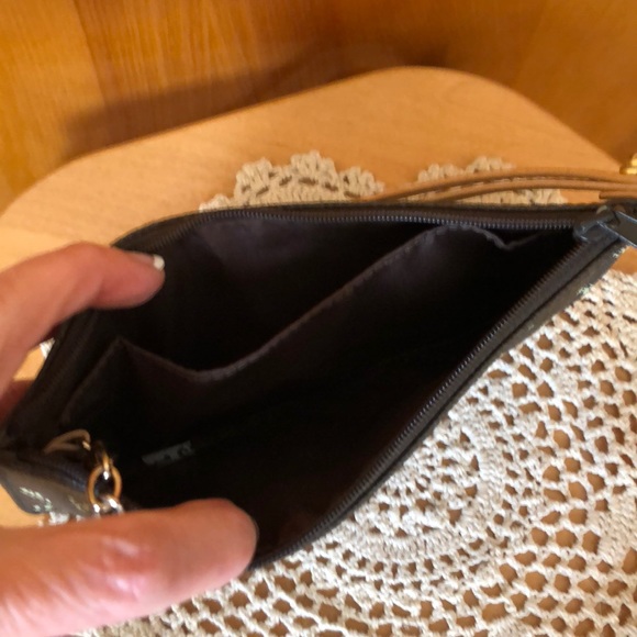 Dooney & Bourke satchel and wristlet - Picture 6 of 6